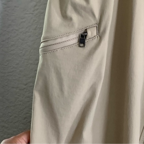 Patagonia Quandary Roll Up Hiking Pants size 8 Adjustable Waist Lightweight - Picture 8 of 15